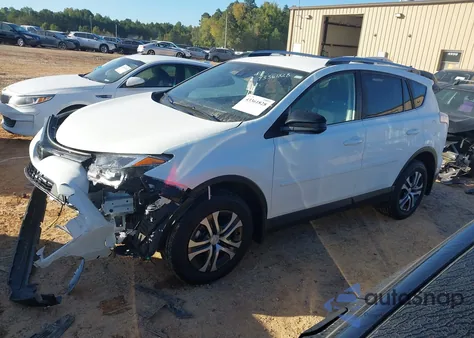 2018 Toyota Rav4 Le z USA, uszkodzony, nr VIN JTMBFREV4JJ212783